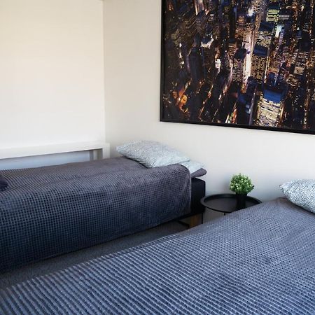 Oulu City Center 4-Room Apartment Parking מראה חיצוני תמונה