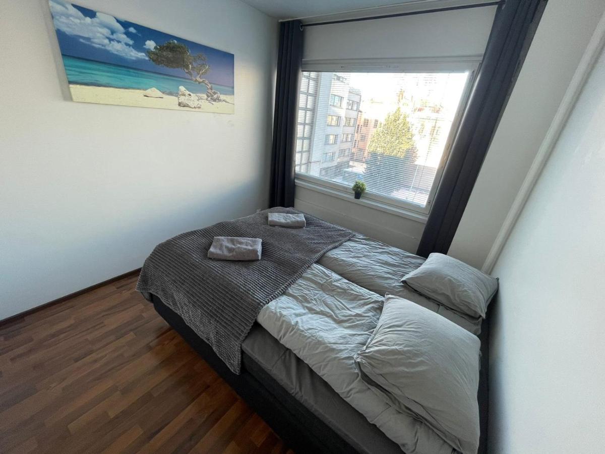 Oulu City Center 4-Room Apartment Parking מראה חיצוני תמונה